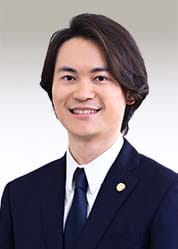 弁護士 久保 海晴